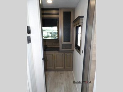 2025 Keystone Montana - Photo 12