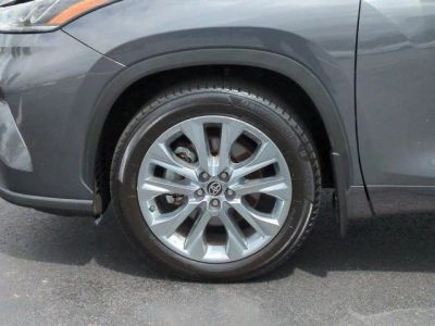 2020 Toyota Highlander - Photo 7