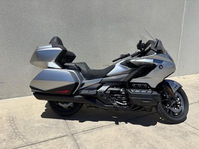 2025 Honda Gold Wing 50th Anniversary - Photo 7