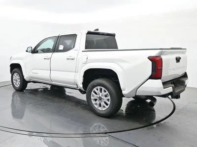 2026 Toyota Tacoma - Photo 3