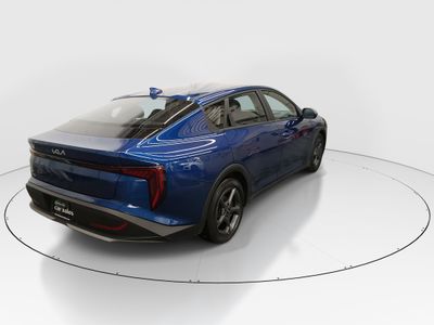 2025 Kia K4 - Photo 7