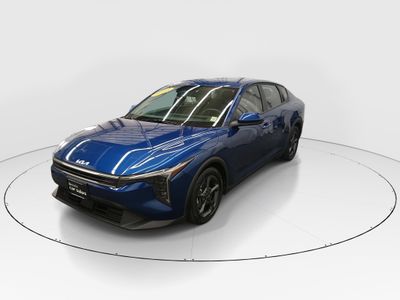 2025 Kia K4 - Photo 3