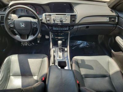 2017 Honda Accord — photo 13 view