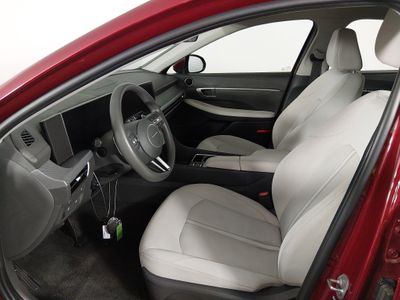 2024 Hyundai Sonata — photo 19 view