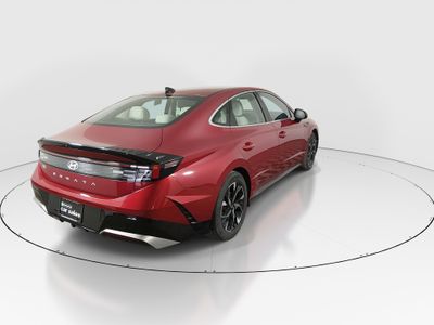 2024 Hyundai Sonata — photo 7 view
