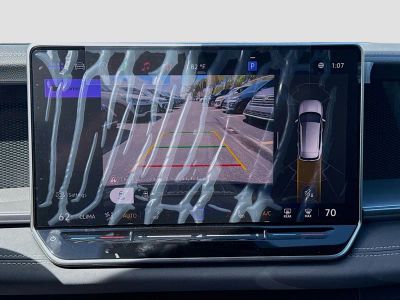 2026 Volkswagen Tiguan — photo 13 view