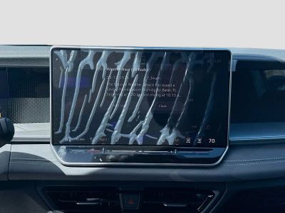 2026 Volkswagen Tiguan — photo 12 view