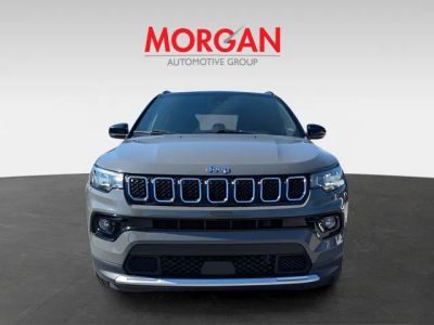 2024 Jeep Compass — photo 8 view