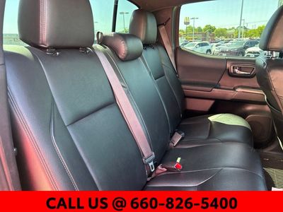 2019 Toyota Tacoma - Photo 9