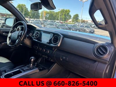 2019 Toyota Tacoma - Photo 8