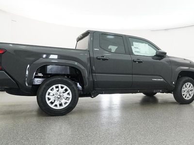 2026 Tacoma SR5 - Photo 32