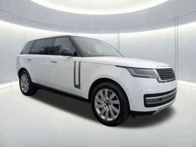 2026 Land Rover Range Rover — photo 7 view