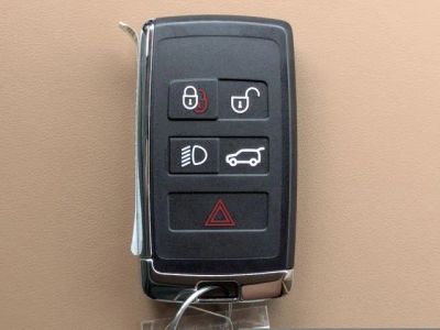 2026 Land Rover Range Rover — photo 28 view