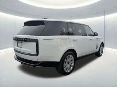 2026 Land Rover Range Rover — detail view