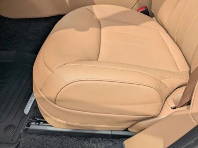 2026 Land Rover Range Rover — photo 18 view