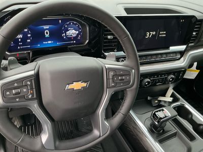 2026 Chevrolet Silverado 1500 — photo 15 view