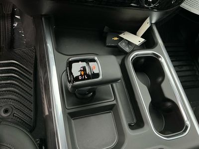 2026 Chevrolet Silverado 1500 — photo 13 view