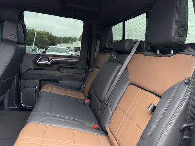2025 Chevrolet Silverado 2500HD - Photo 13