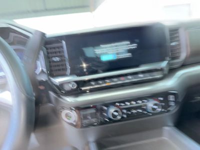 2025 Chevrolet Silverado 2500HD - Photo 19