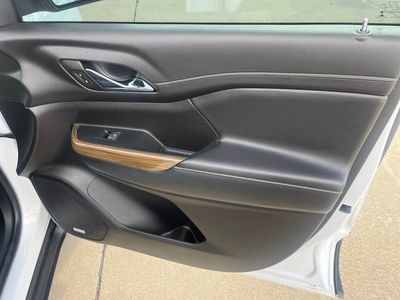 2023 GMC Acadia — photo 12 view
