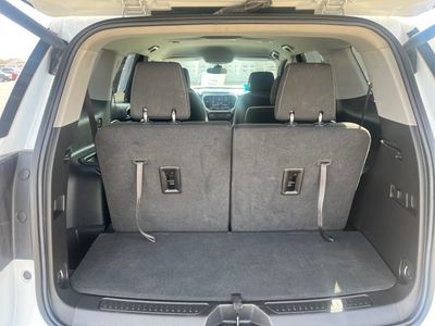 2023 GMC Acadia — photo 15 view