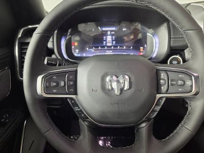 2026 Ram 1500 — photo 13 view