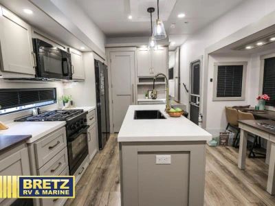 2026 Brinkley Model Z - Photo 14