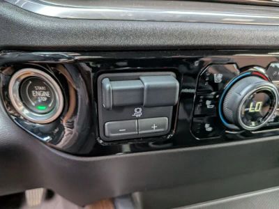 2023 Chevrolet Silverado 1500 — photo 15 view