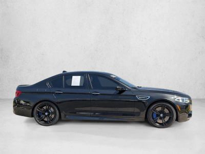2016 BMW M5 — interior view