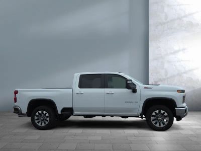 2026 Chevrolet Silverado 2500HD — photo 7 view
