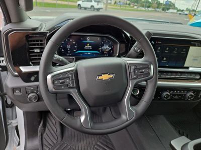 2026 Chevrolet Silverado 2500HD — photo 19 view