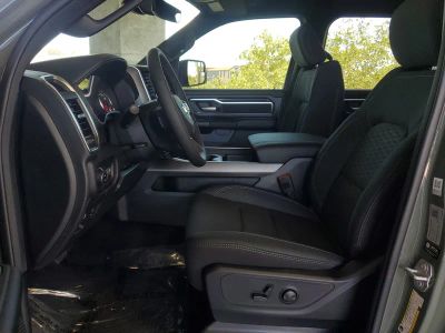 2026 Ram 1500 — photo 18 view