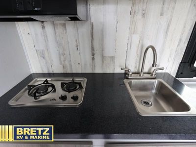2024 Travel Lite Rove XL — photo 15 view