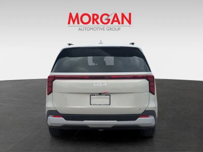 2026 Kia Carnival Hybrid — engine compartment view