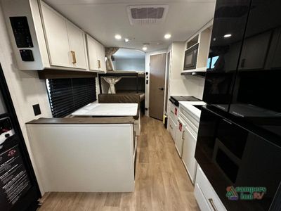 2027 Grand Design Transcend Xplor - Photo 2