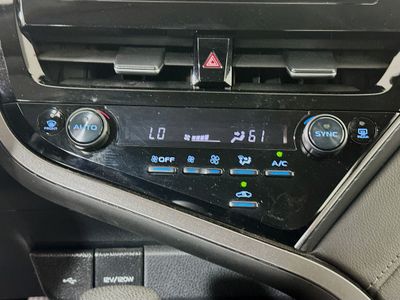 2023 Toyota Camry - Photo 22