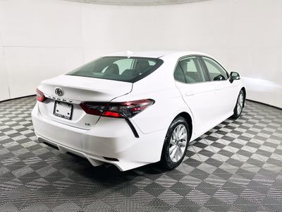 2023 Toyota Camry - Photo 3