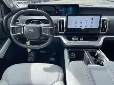 2026 Ford Expedition - Photo 10