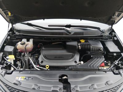 2023 Chrysler Voyager — photo 9 view
