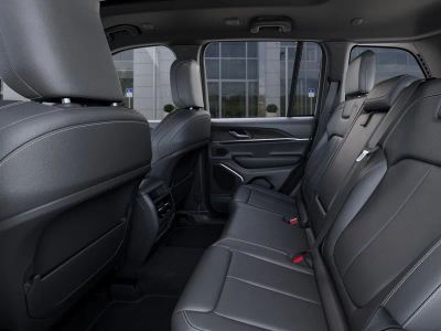 2026 Jeep Grand Cherokee — photo 23 view