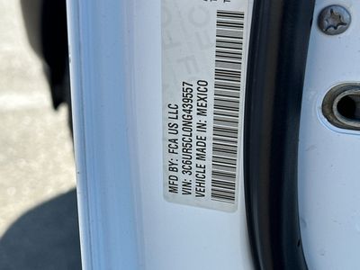 2022 RAM 2500 - Photo 32
