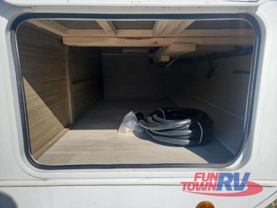 2025 Forest River RV Salem - Photo 5