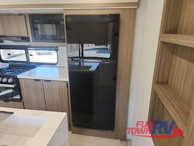 2025 Forest River RV Salem - Photo 25