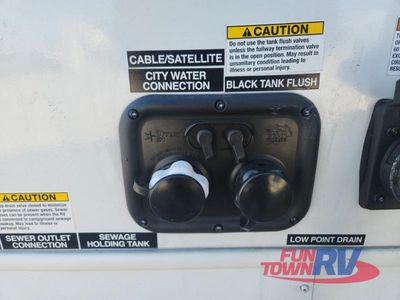 2025 Forest River RV Salem - Photo 10