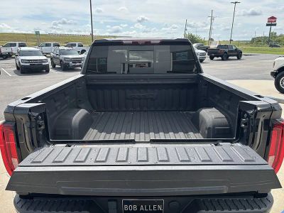 2024 GMC Sierra 1500 — detail view