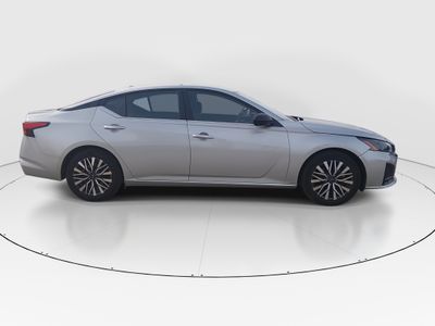 2024 Nissan Altima - Photo 8