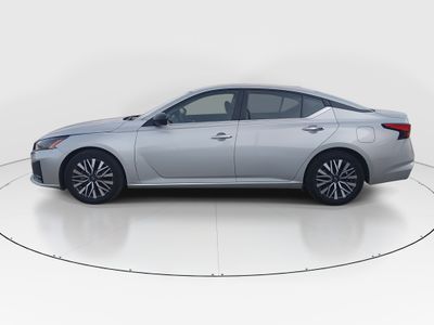 2024 Nissan Altima - Photo 4