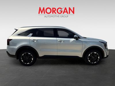 2026 Kia Sorento - Photo 5