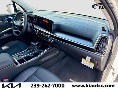 2026 Kia Sorento - Photo 12