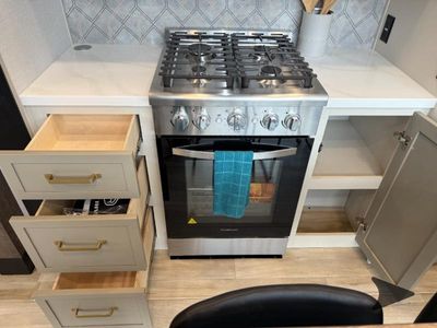 2025 Forest River RV Wildwood Heritage Glen LTZ - Photo 17